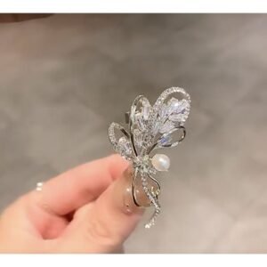 Ladies Rhinestone Brooch Pin - Fancy Broach Bouquet Brooches