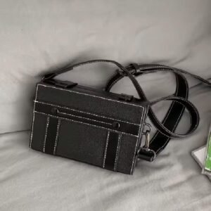 Unisex Classic Retro Quilted Box Bag Casual Chic Shoulder Crossbody Bag Adjustable Strap Leather Box Crossbody Crossbag Cross Bag Side Bad Handbag Mini Bag Phone Clucth Bags Messenger Bags Small Square Shoulder Bag